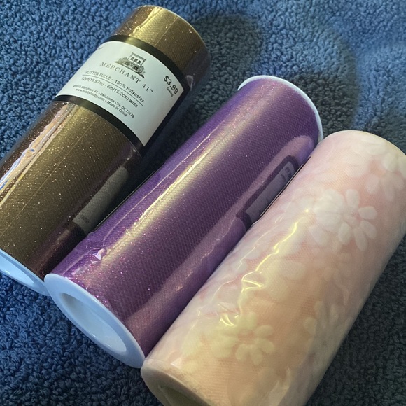 Odd things sale, baby shoes, doll shoes, material,tapestry’s,patterns. - Picture 13 of 15